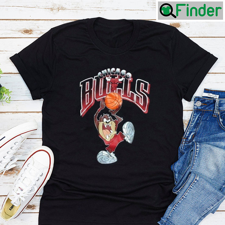 Chicago Bulls X Looney Tunes Vintage 90s NBA Shirt Chicago Bulls X Looney Tunes Vintage 90s NBA Shirt