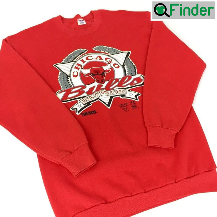 Vintage 90s Chicago Bulls Crewneck Graphic Sweatshirt Vintage 90s Chicago Bulls Crewneck Graphic Sweatshirt
