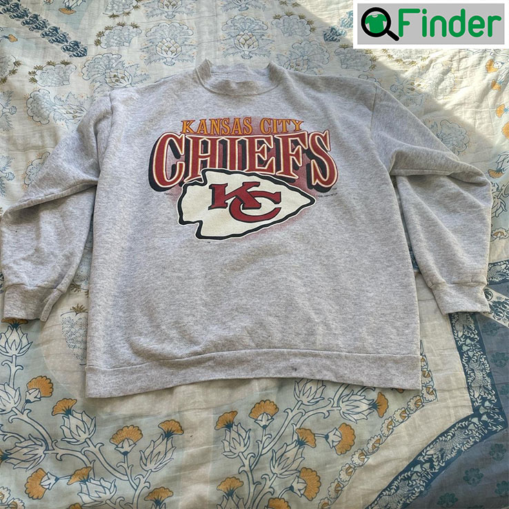 Vintage Style Kansas City Chiefs Football Sweatshirt Vintage Style Kansas City Chiefs Football Sweatshirt