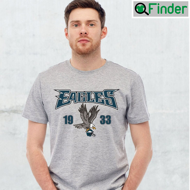 Vintage Style Philly Eagles Football Unisex Tee Shirt Vintage Style Philly Eagles Football Unisex Tee Shirt