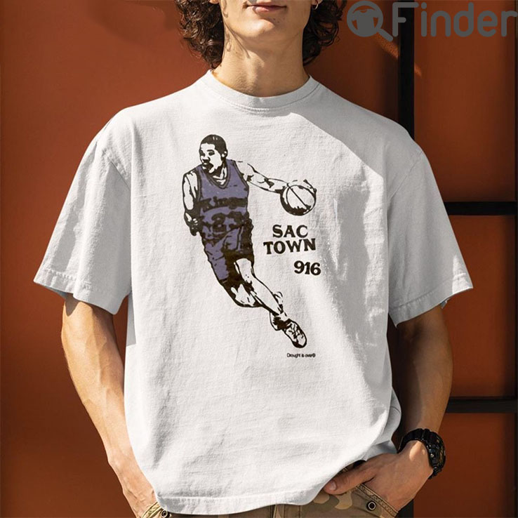 Kevin Huerter Dont Bother Me Im Watching The Kings Shirt Kevin Huerter Dont Bother Me Im Watching The Kings Shirt