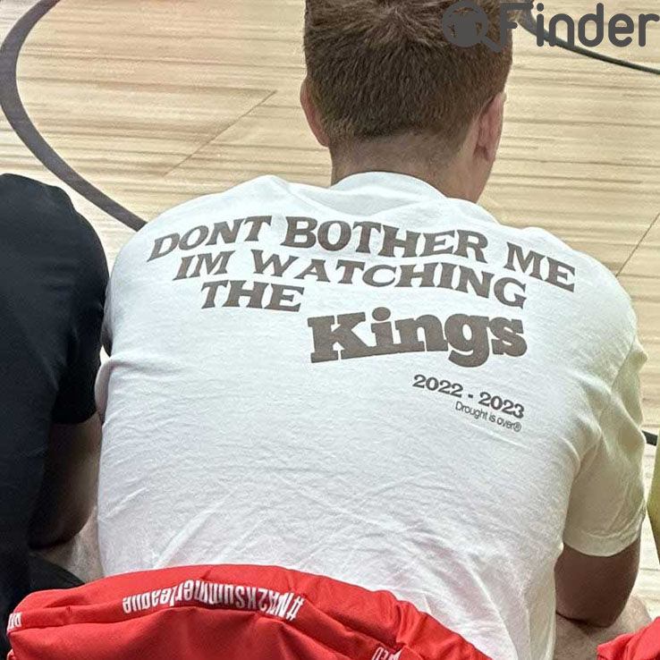 Kevin Huerter Dont Bother Me Im Watching The Kings Tee Shirt Kevin Huerter Dont Bother Me Im Watching The Kings Tee Shirt