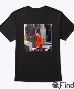 Cardi B Throws Mic At Audience Member Who Tossed Drink At Her Shirt