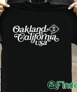T shirt black Tom Holland Oakland California Usa Shirt