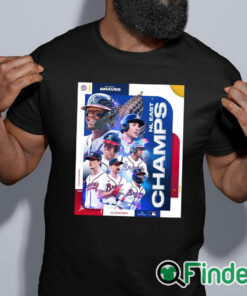 black shirt Atlanta Braves NL East Division Champions 2023 Postseason Clinched Shirt