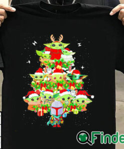 T shirt black Baby Yoda Santa Christmas tree lighting shirt