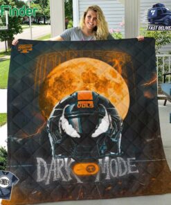 Tennessee Volunteers Football Dark Mode Quilt Blanket